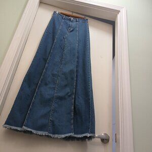 Denim Medium Wash Maxi Double Front Slit Hi Waisted Frayed Hem Skirt  Sz5